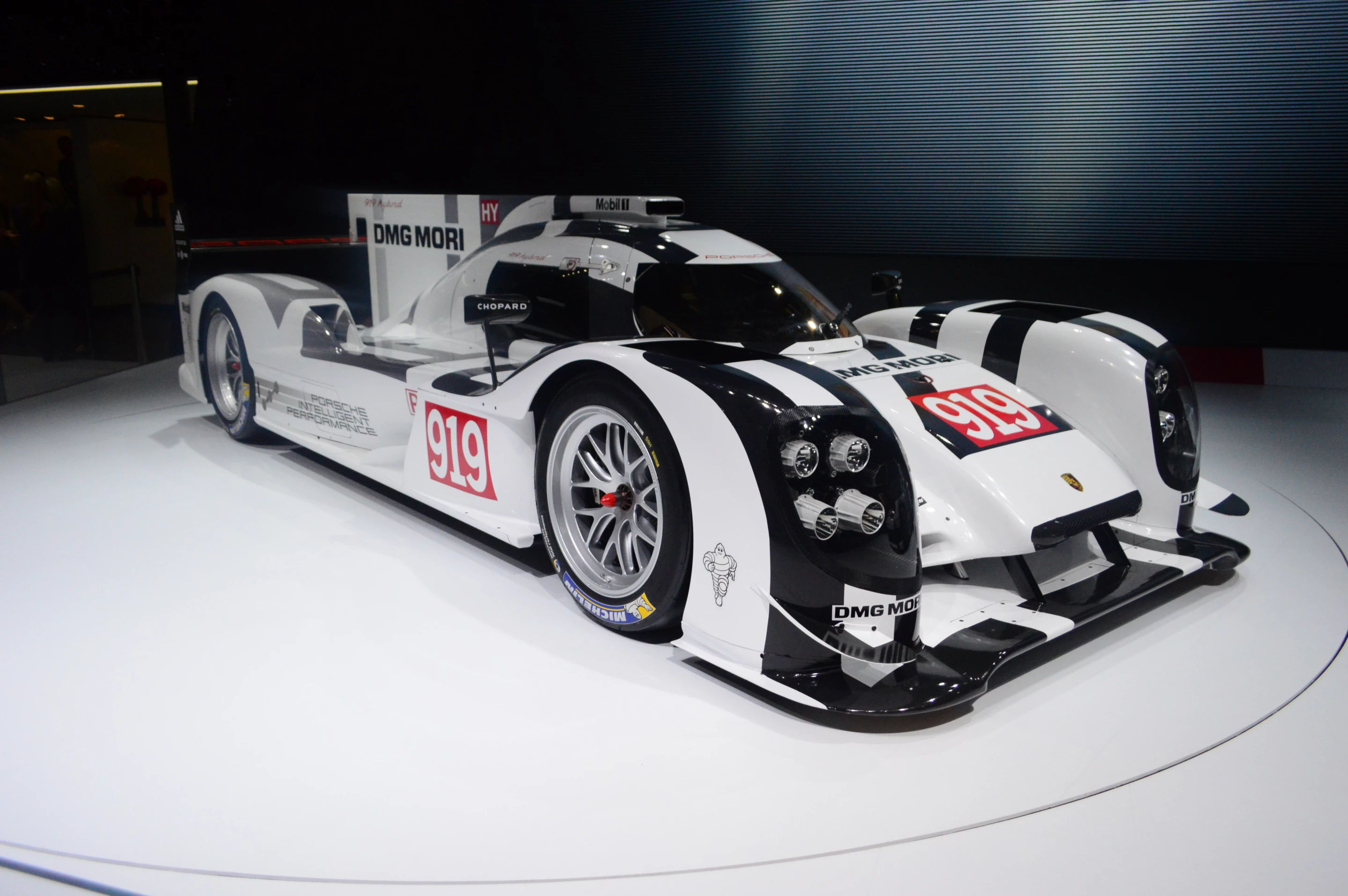 Inside Porsche's 919 hybrid LMP1, and a closer look at the competition